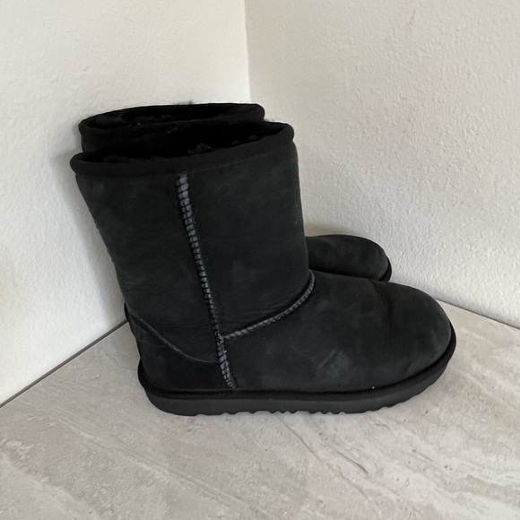 Black Calf Ugg Boots - Picture 5 of 8